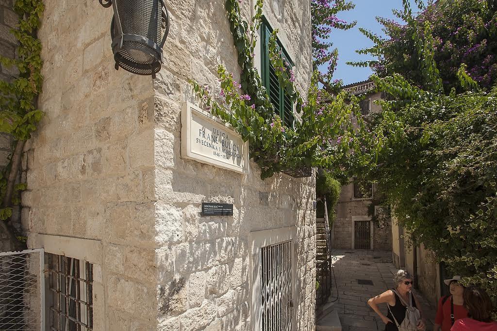 Apartment Dioklecian Wall Split Exterior photo